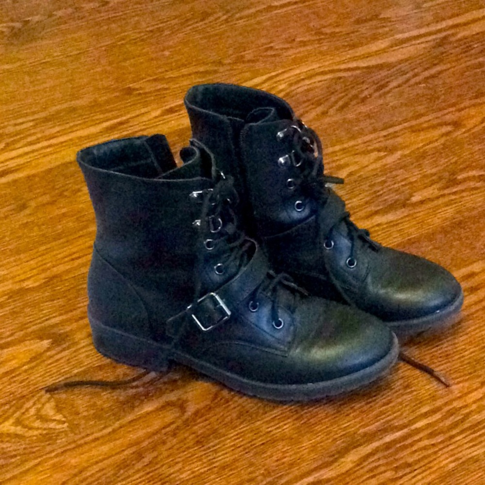 Black boots